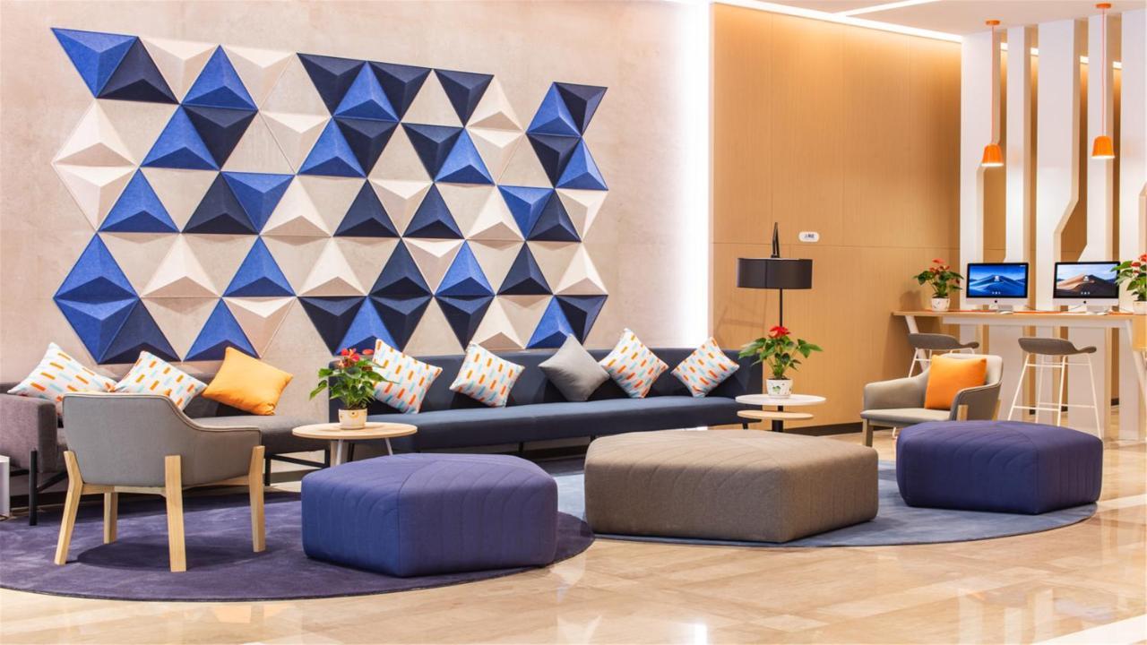 Holiday Inn Express Jiangmen Jianghai By Ihg Екстер'єр фото